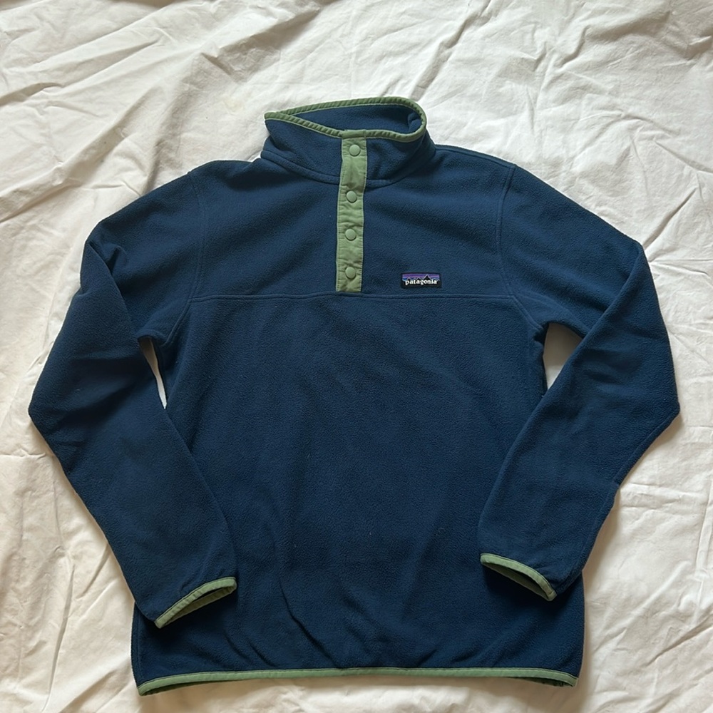 Patagonia fleece, size small